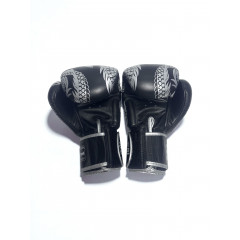 Боксерские перчатки TWINS Special FBGVL3-49 black silver 14 oz