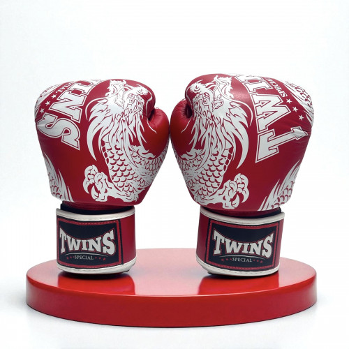 Боксерские перчатки TWINS Special FBGVL3-49 red white 10 oz