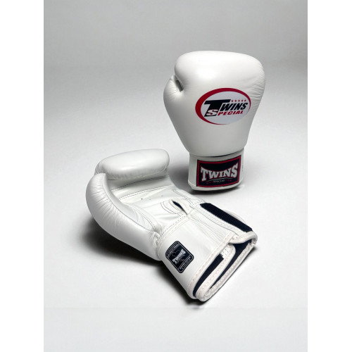 Боксерские перчатки Twins Special BGVL3 white 8 oz
