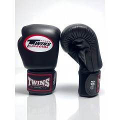 Боксерские перчатки Twins Special BGVL3 black 8 oz