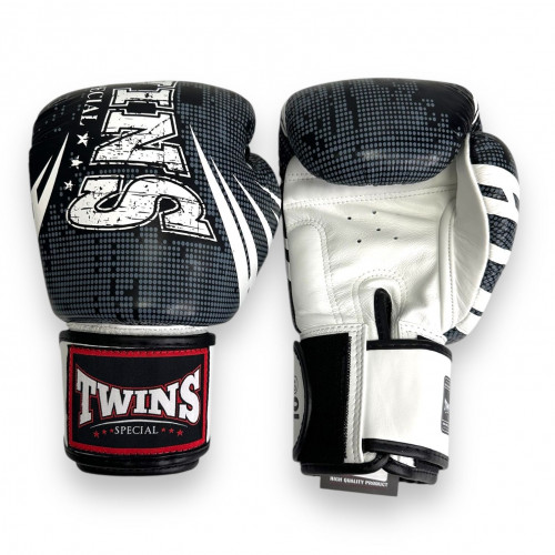 Боксерские перчатки FBGVL3-TW5 black white 12 oz