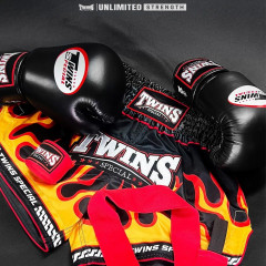 Шорты для бокса Twins Special TBS Flame S