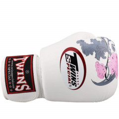 Боксерские перчатки Twins FBGVL3-13 white 12 oz