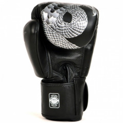 Боксерские перчатки Twins FBGVL3-23 black silver 16 oz