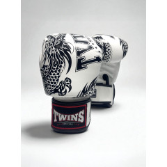 Боксерские перчатки TWINS FBGVL3-49 white black 10 oz