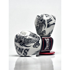 Боксерские перчатки TWINS FBGVL3-49 white black 10 oz