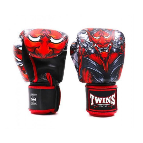 Боксерские перчатки Twins FBGVL3-58 (Кабуки) red 10 oz