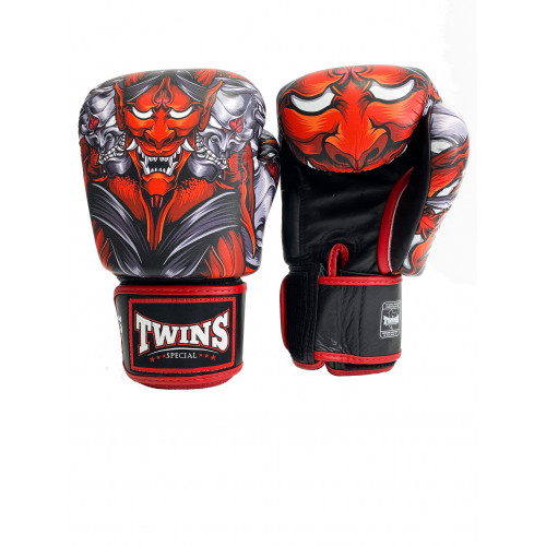 Боксерские перчатки Twins FBGVL3-58 (Кабуки) red 10 oz