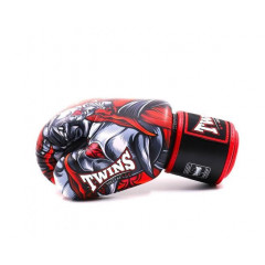 Боксерские перчатки Twins FBGVL3-58 (Кабуки) red 14 oz