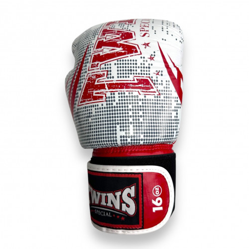 Боксёрские перчатки FBGVL3-TW5 white red 10 oz