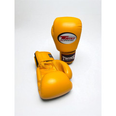 Боксерские перчатки Twins Special BGVL3 yellow 12 oz