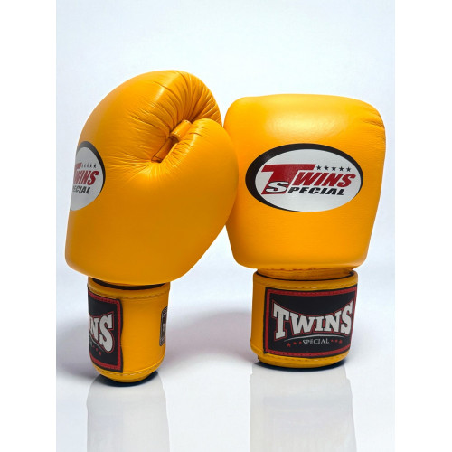 Боксерские перчатки Twins Special BGVL3 yellow 14 oz