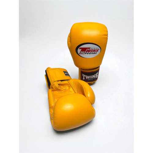 Боксерские перчатки Twins Special BGVL3 yellow 14 oz